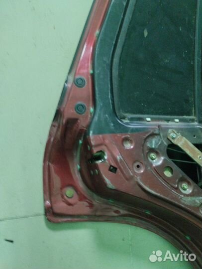 Дверь задняя левая Nissan Terrano wbyd21