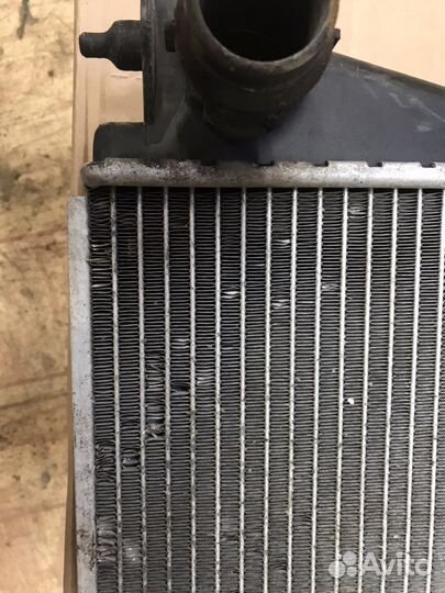 Радиатор ауди А6 С6 4F
