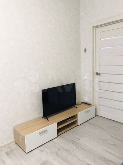 2-к. квартира, 60 м², 8/21 эт.
