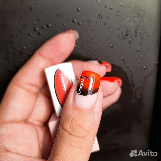 Маникюр Педикюр