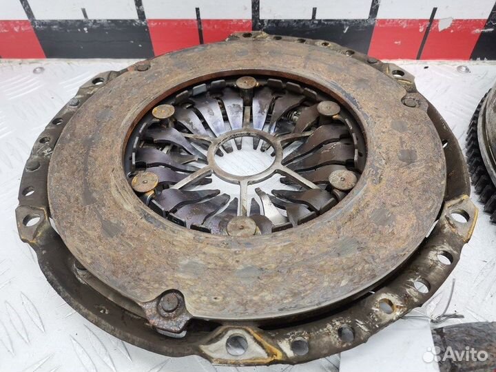 Маховик (демпфер сцепления) для Opel Zafira B