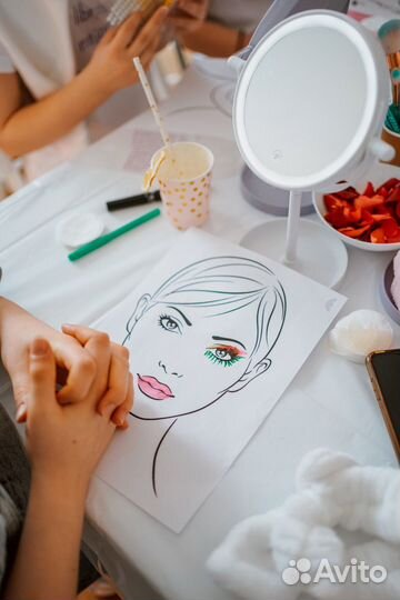 Аниматор для девочки подростка