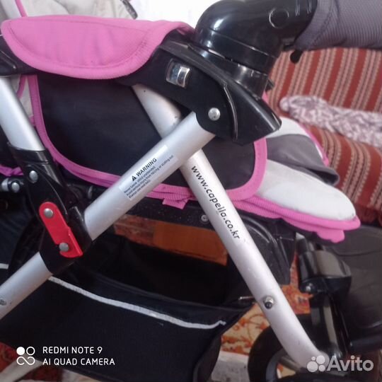 Прогулочная коляска