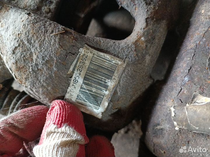 Суппорт тормозной передний задний Peugeot 308