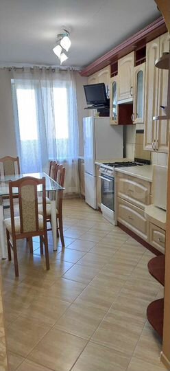 2-к. квартира, 56 м², 4/5 эт.