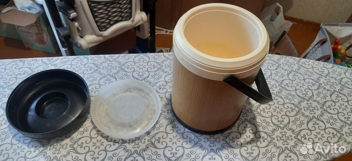 Термос для еды и автомобильный пылесос