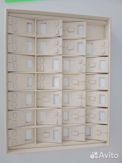 Коробка для ювелирных украшений