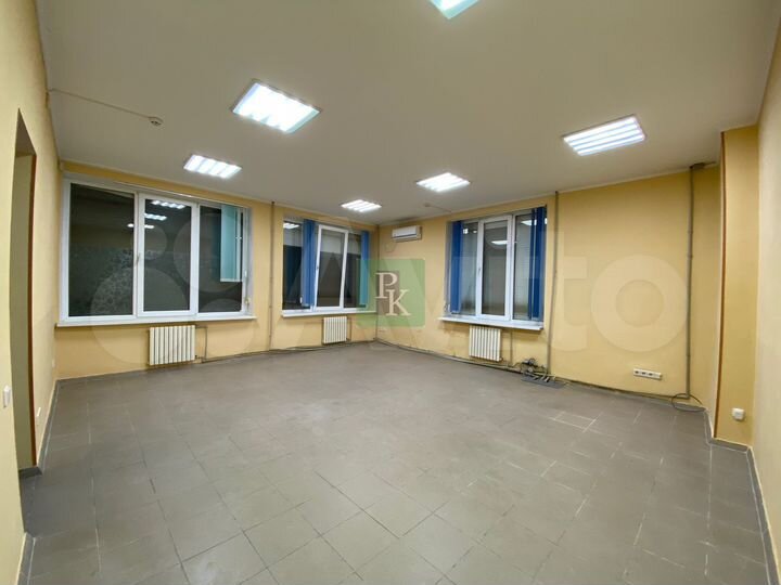 Коммерческое помещение, 97 кв. м