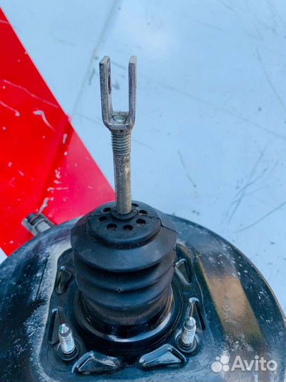 Вакум тормозной renault sandero