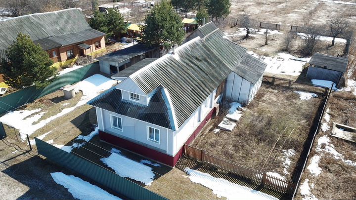 Дом 61 м² на участке 36 сот.