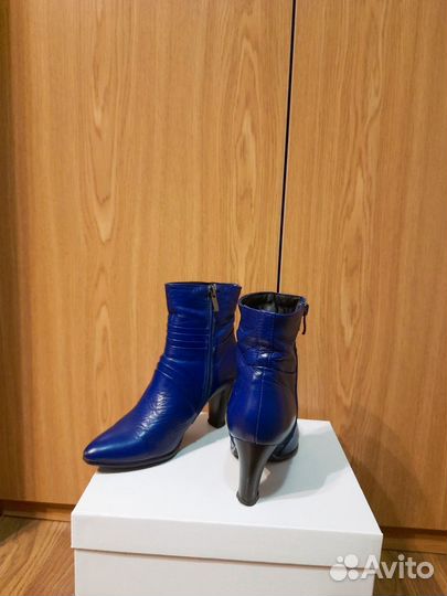 Полусапожки женские