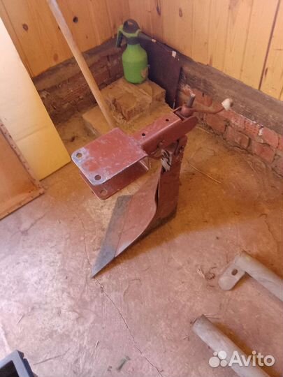 Плуг, мотоблок, грунтозацепы, фрезы