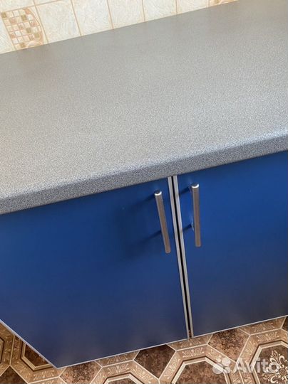 Кухонный гарнитур б/у 1,50 см х 1,35 см