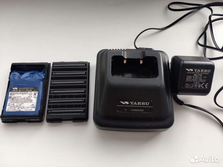 Зарядное yaesu nc-77 и аккумуляторы