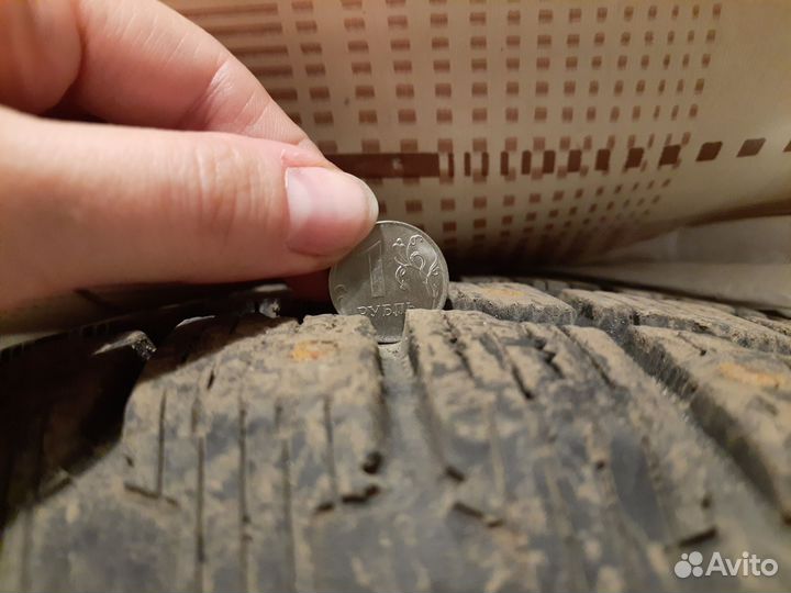 Cooper Weather-Master S/T 2 205/60 R16