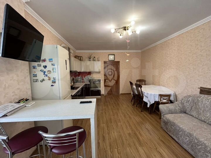 3-к. квартира, 85,1 м², 8/16 эт.