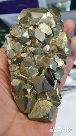 Минерал пирит