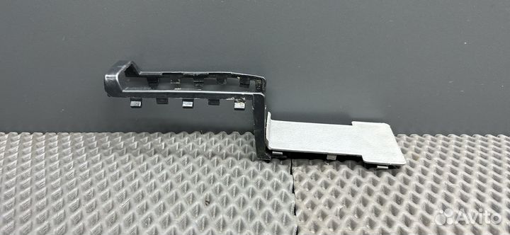 Заглушка центральной консоли (ручник) Kia Rio рест. 2003