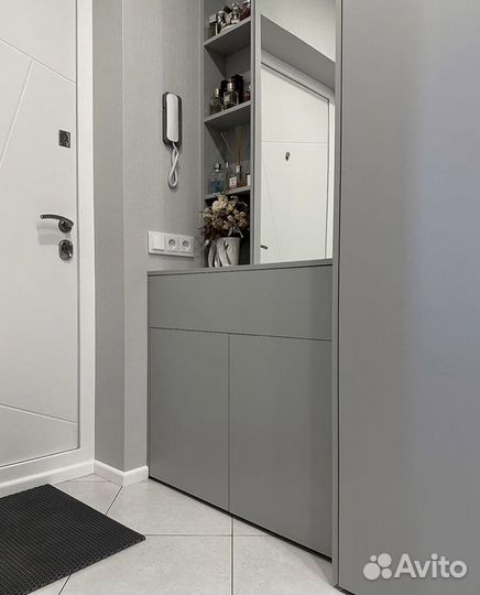 Шкаф в прихожую