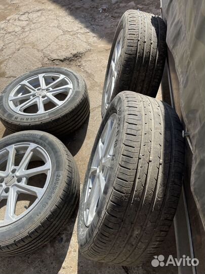 Continental ContiPremiumContact 5 205/55 R16
