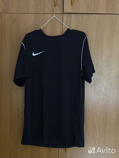 Футболка nike