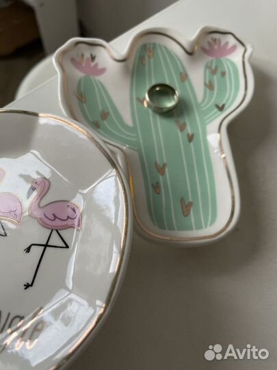 Блюдца с позолотой