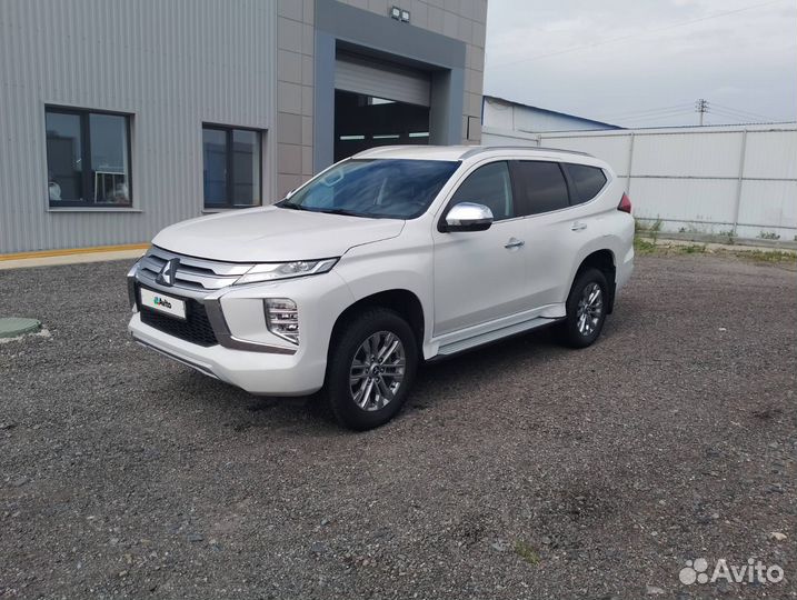 Mitsubishi Pajero Sport 2.4 AT, 2021, битый, 35 767 км
