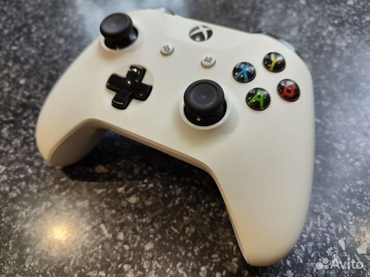 Геймпад, джойстик Xbox One