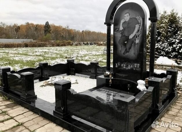 Памятники от производителя оптом / Эксклюзивные памятники