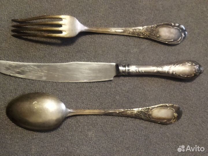 Набор из мельхиора.Ложка, вилка, нож столовый.СССР