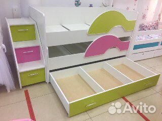 Двухъярусная кровать