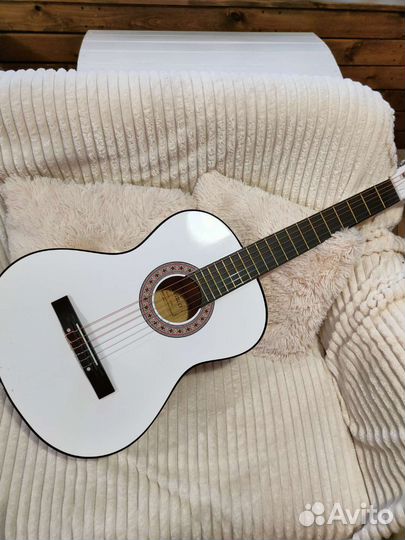 Классическая гитара