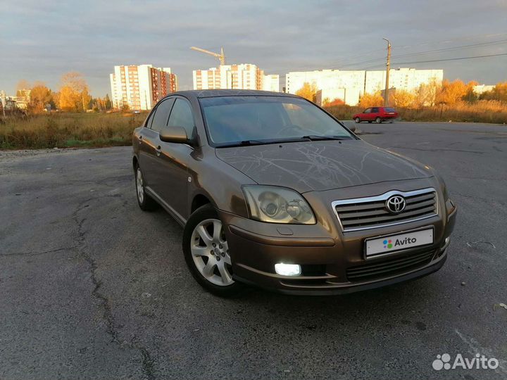 Toyota Avensis 1.8 МТ, 2005, 170 000 км