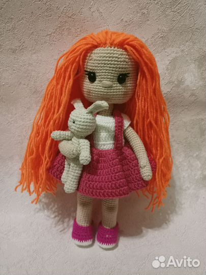 Кукла вязаная