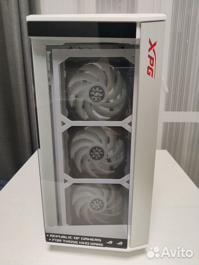 Корпус A-Data XPG BattleCruiser