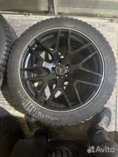 Комплект дисков с резиной