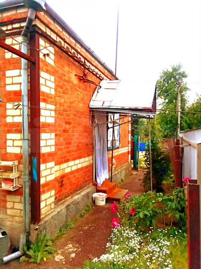 Дом 71,3 м² на участке 6 сот.