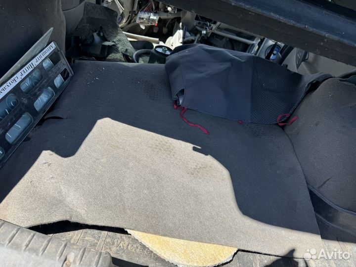 Обшивка багажника kalina