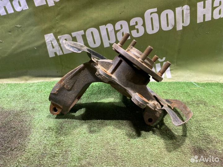 Кулак поворотный передний левый Mazda Mazda3 BK