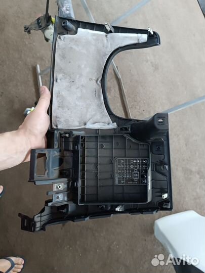 Крышка блока предохранителей kia rio 3 847554Y000