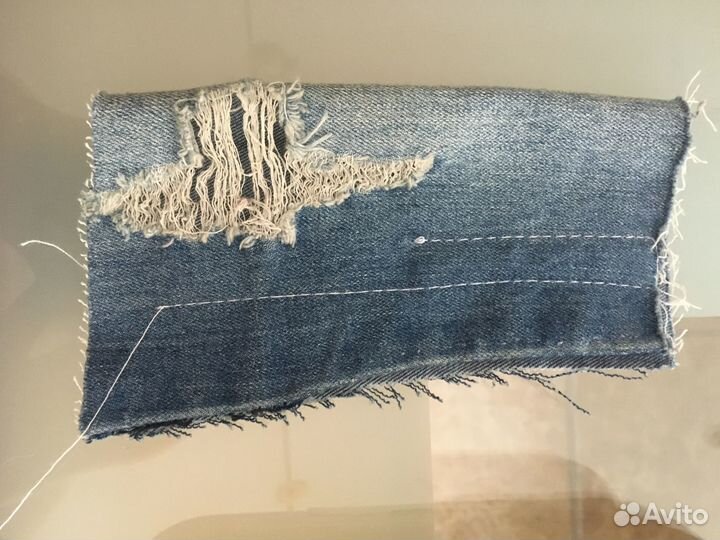 Швейная машинка Волга в рабочем состоянии