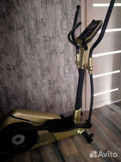 Эллиптический тренажер