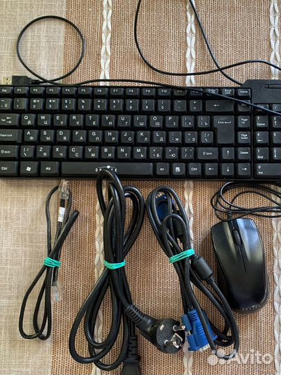 Клавиатура + мышь провода к монитору