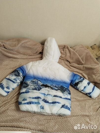 Куртка новая zara Maag 134