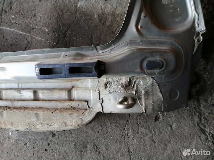 Панель задняя Renault Logan 2005