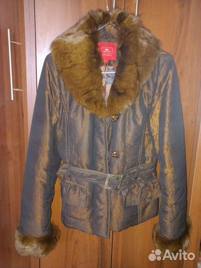 Куртка женская демисезонная с нат.мехом 42-44р