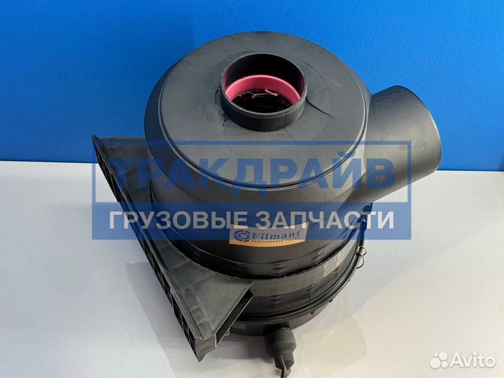 Фильтр воздушный в корпусе Liebher Claas Bomag в сборе для C23610 CF610 (сломано основание корпуса)