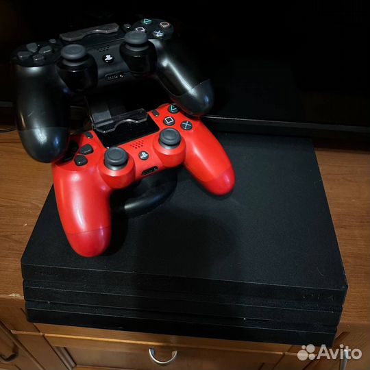 Sony PS4 Pro 1tb