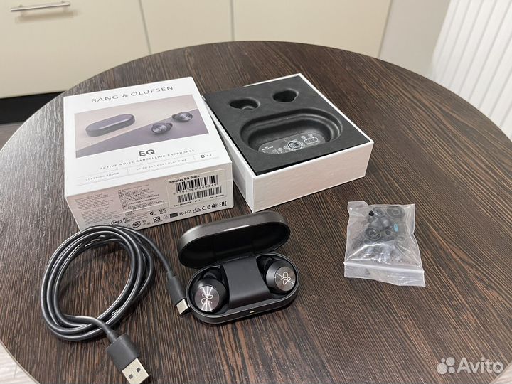 Наушники Bang & Olufsen Beoplay EQ Black