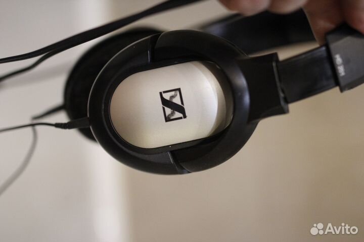 Наушники Sennheiser HD 201